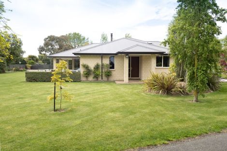 Photo of property in 128 Johnstone Street, Tinwald, Ashburton, 7774