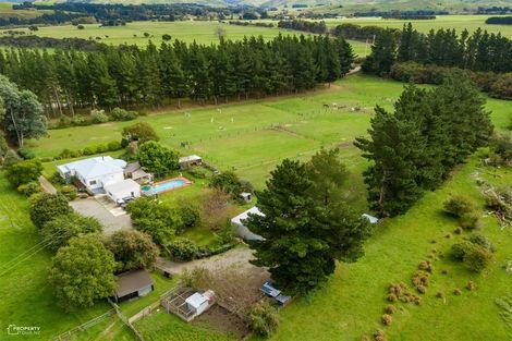 Photo of property in 1188 State Highway 2, Mikimiki, Masterton, 5881