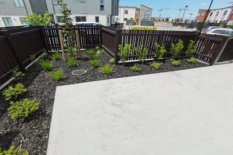 Photo of property in 24 Te Rito Road, Hobsonville, Auckland, 0616