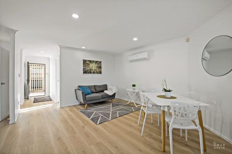 Photo of property in 70 Sturges Road, Henderson, Auckland, 0612