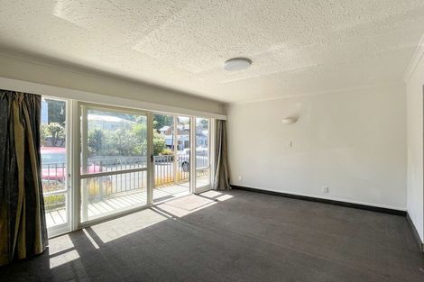 Photo of property in 77 Manor Place, Dunedin Central, Dunedin, 9016