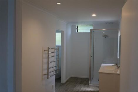 Photo of property in 9 Fitzgerald Road, Drury, 2113