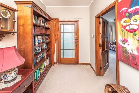 Photo of property in 105 Anzac Parade, Whanganui East, Whanganui, 4500