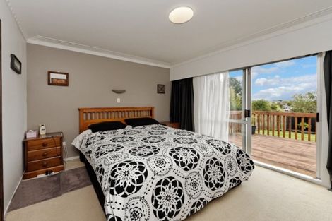 Photo of property in 177a Waimumu Road, Massey, Auckland, 0614