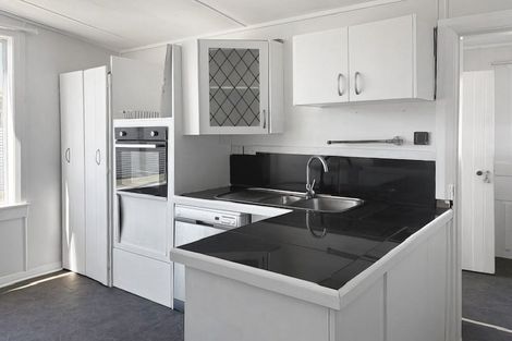 Photo of property in 26 Stout Street, Shannon, 4821