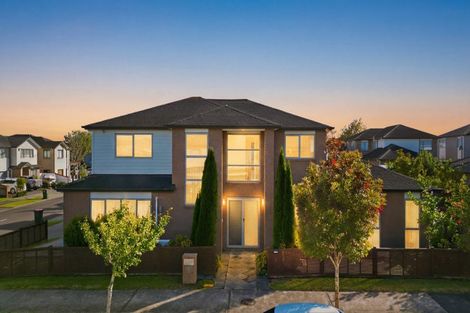 Photo of property in 8 Moville Drive, Flat Bush, Auckland, 2019