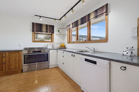 Photo of property in 12 Waihou Road, Te Aroha, 3320