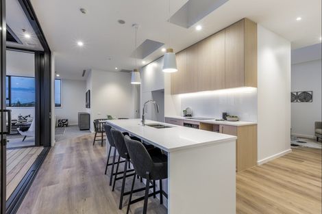 Photo of property in 6/14 Tamariki Avenue, Orewa, 0931