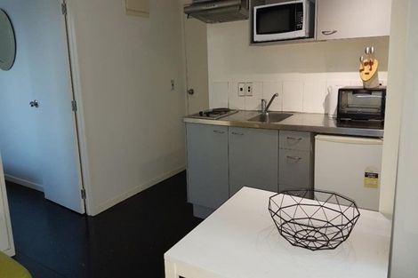 Photo of property in Scotia Tower Apartments, 8a/8 Scotia Place, Auckland Central, Auckland, 1010