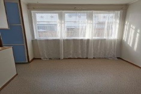 Photo of property in 6 Karamu Street, Te Atatu Peninsula, Auckland, 0610