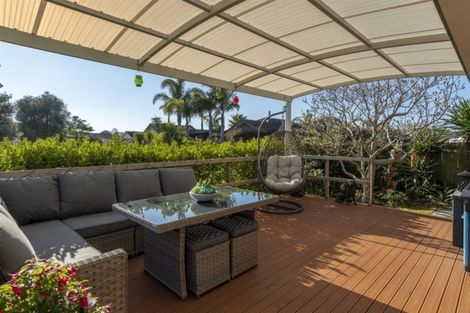 Photo of property in 118 Dalton Drive, Papamoa Beach, Papamoa, 3118