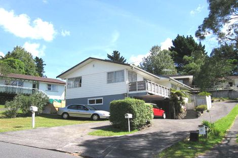 Photo of property in 2/4 Aralia Road, Sunnynook, Auckland, 0620