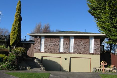 Photo of property in 5 Papawai Place, Milson, Palmerston North, 4414