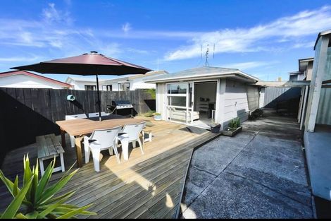 Photo of property in 589a Maunganui Road, Mount Maunganui, 3116