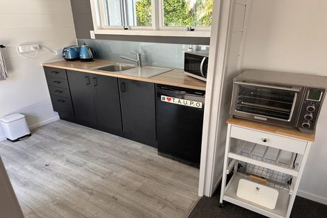 Photo of property in 759 Acacia Bay Road, Acacia Bay, Taupo, 3330