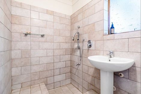 Photo of property in 16 Tongariro Road, Turangi, 3334