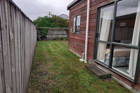 Photo of property in 2/25 Nelson Street, Petone, Lower Hutt, 5012