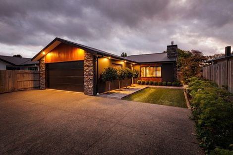 Photo of property in 18a Lincoln Terrace, Hokowhitu, Palmerston North, 4410