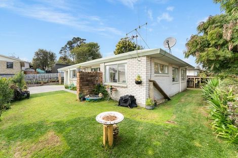 Photo of property in 17b Corinna Street, Welcome Bay, Tauranga, 3112