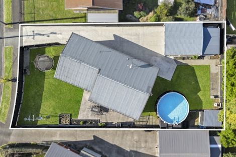 Photo of property in 70 Mears Road, St Andrews, Hamilton, 3200