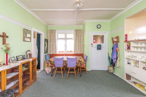 Photo of property in 99 Alma Road, Gonville, Whanganui, 4501