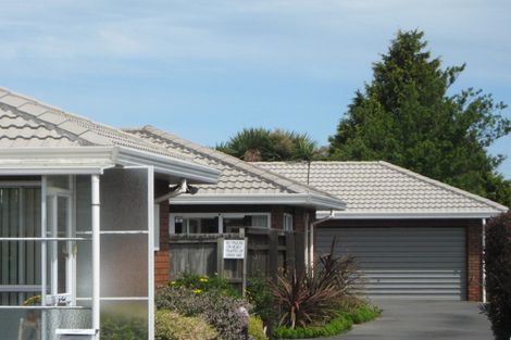Photo of property in 46b Daniels Road, Redwood, Christchurch, 8051