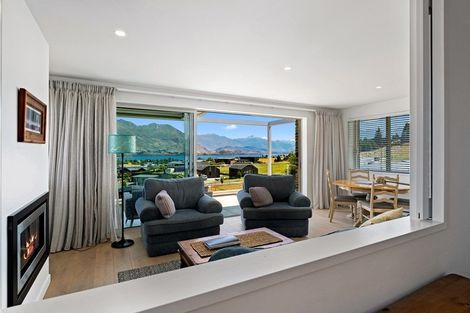 Photo of property in 11 Barclay Place, Wanaka, 9305