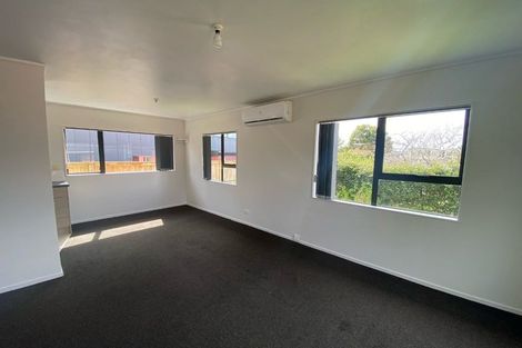 Photo of property in 19 Kirton Crescent, Manurewa, Auckland, 2102