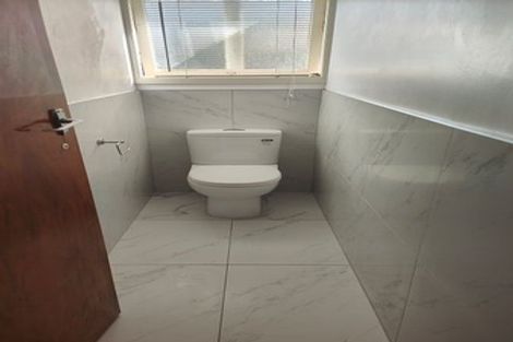Photo of property in 2 Pandora Place, Pakuranga, Auckland, 2010