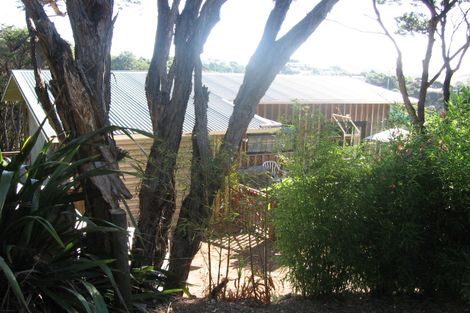 Photo of property in 77 Victoria Road South, Onetangi, Waiheke Island, 1081