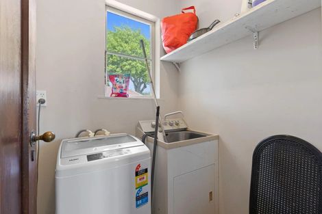 Photo of property in 94 Forest Lake Road, Forest Lake, Hamilton, 3200