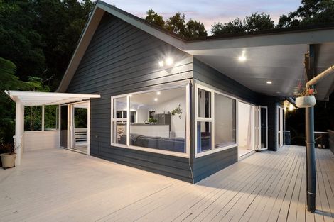 Photo of property in 408 Thames Coast Sh25 Road, Te Puru, Thames, 3575