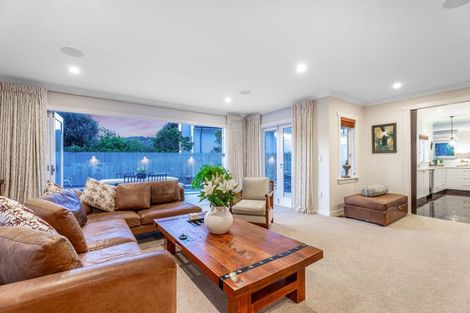 Photo of property in 24 Walter Road, Lowry Bay, Lower Hutt, 5013