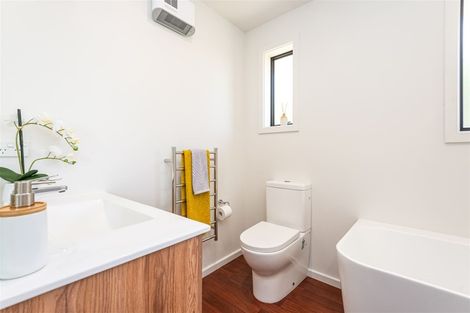 Photo of property in 23 Fairmile Place, Russley, Christchurch, 8042