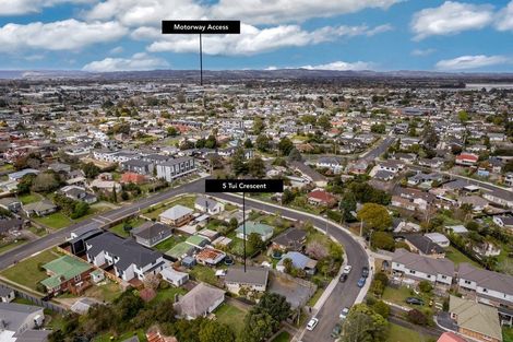 Photo of property in 5 Tui Crescent, Manurewa, Auckland, 2102