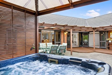 Photo of property in 14 Aunceston Rise, Alfriston, Auckland, 2105