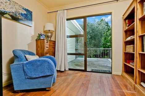 Photo of property in 141 Nile Road, Milford, Auckland, 0620