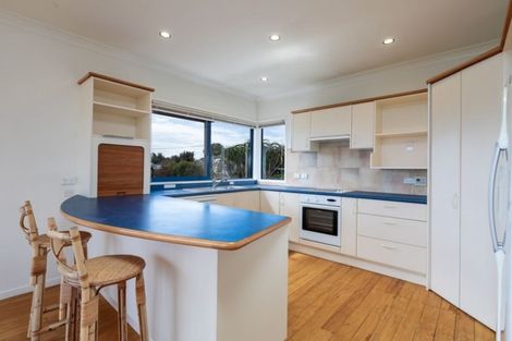 Photo of property in 8 Middleton Road, Paraparaumu Beach, Paraparaumu, 5032