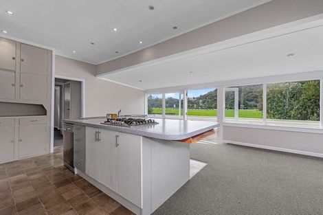 Photo of property in 1 Weranui Road, Waiwera, Orewa, 0994