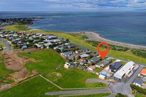 Photo of property in 15 South Bay Parade, South Bay, Kaikoura, 7300
