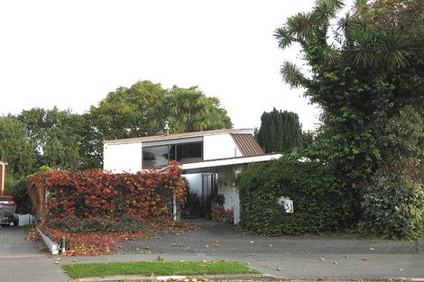 Photo of property in 31 Newbridge Place, Ilam, Christchurch, 8041