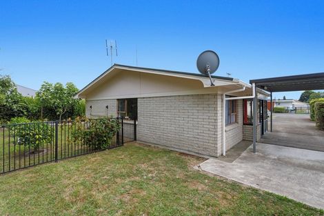 Photo of property in 2/77 Alexander Avenue, Whakatane, 3120
