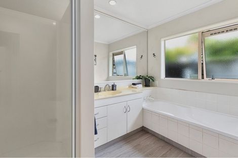 Photo of property in 277 Saint Andrews Drive, Bethlehem, Tauranga, 3110