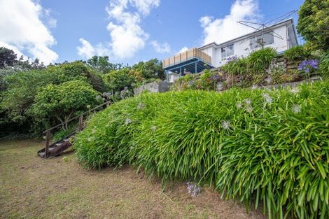 Photo of property in 45 Turville Crescent, Newlands, Wellington, 6037