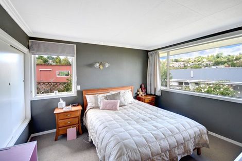 Photo of property in 339 Kenmure Road, Kenmure, Dunedin, 9011