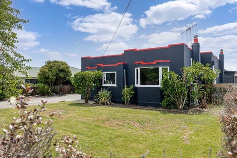 Photo of property in 12 Carthew Street, Feilding, 4702