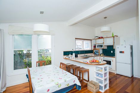 Photo of property in 178 Russell Street, Whataupoko, Gisborne, 4010