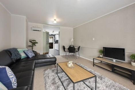 Photo of property in 9/45 Pine Avenue, Ebdentown, Upper Hutt, 5018