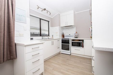 Photo of property in 18 Breckons Avenue, Nawton, Hamilton, 3200