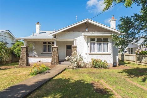 Photo of property in 39 Grey Street, College Estate, Whanganui, 4500